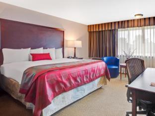 Ramada By Wyndham Tukwila Southcenter Hotel Szoba fotó