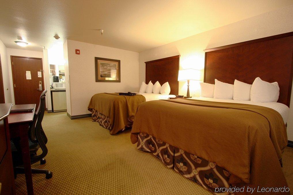 Ramada By Wyndham Tukwila Southcenter Hotel Szoba fotó