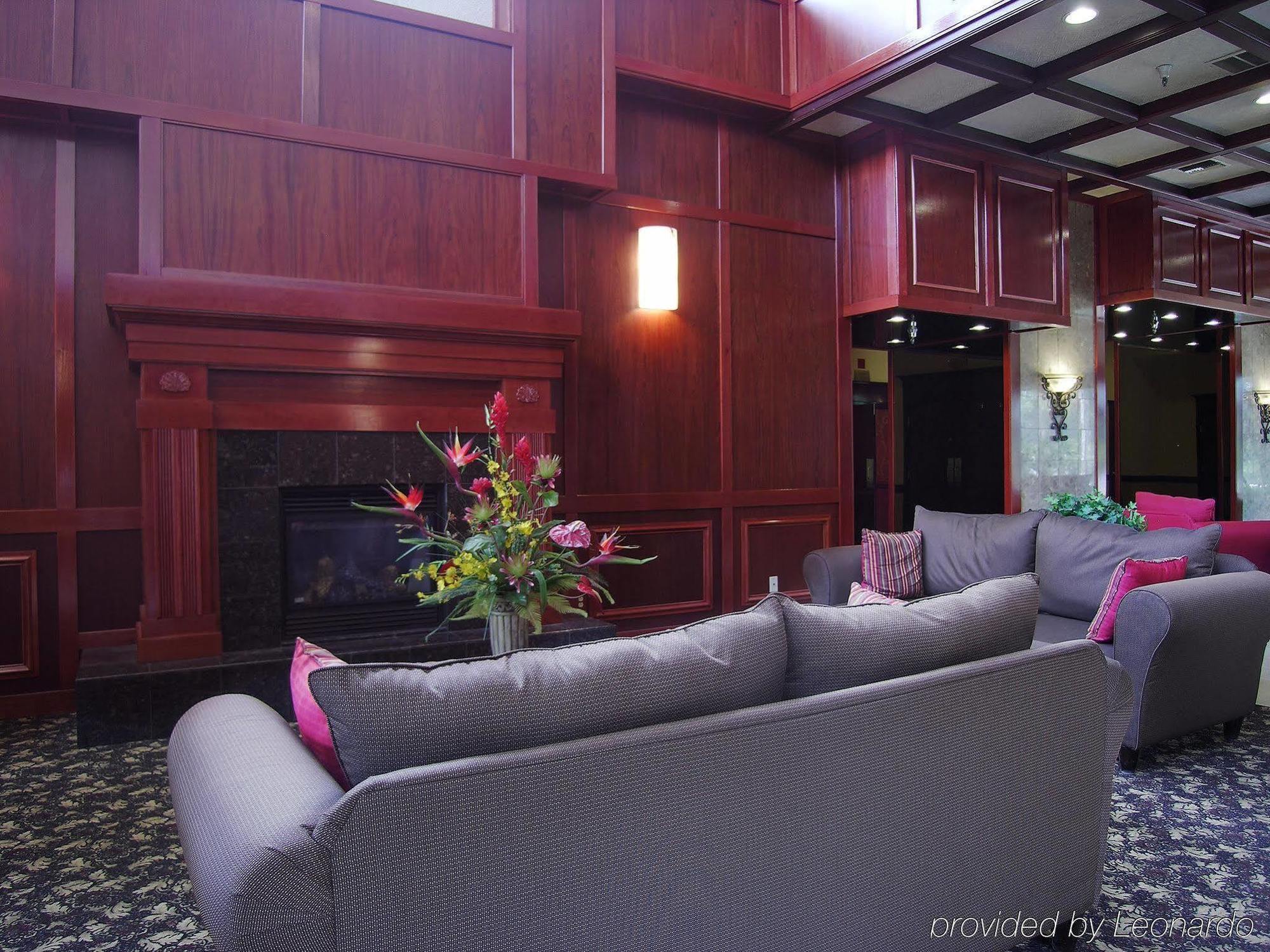 Ramada By Wyndham Tukwila Southcenter Hotel Beltér fotó